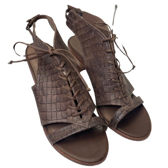Bernardo Women’s Made in Brazil Brown Heeled Sandals - Picture 8 of 9